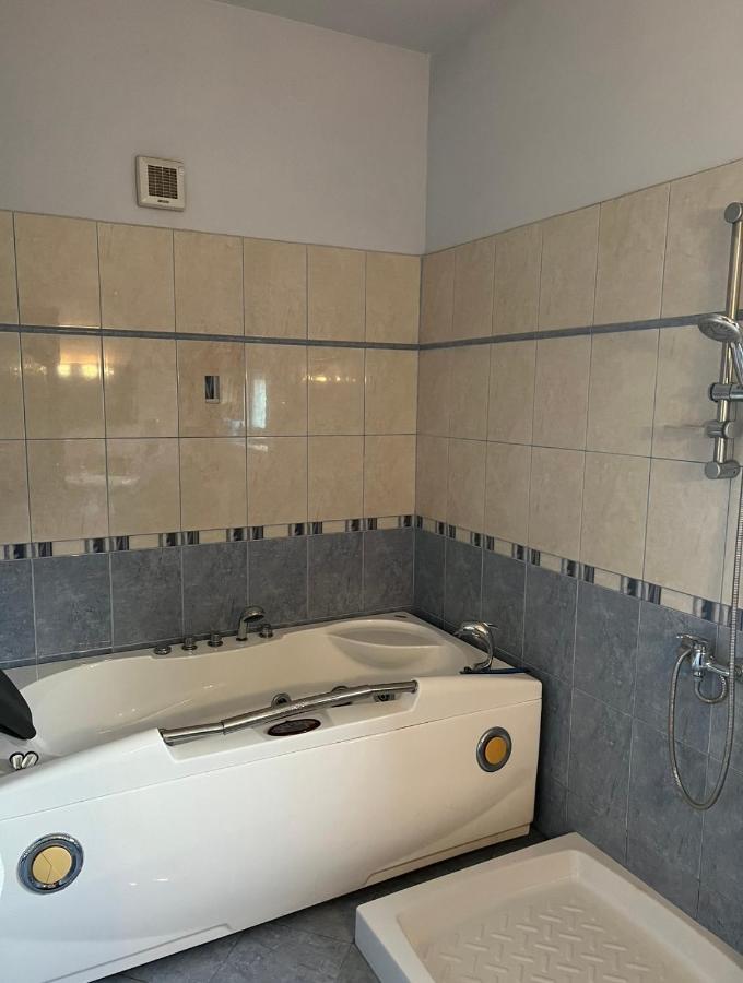 Guest House Pulake Берат Экстерьер фото