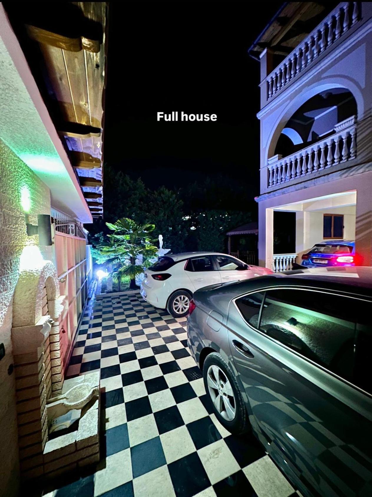Guest House Pulake Берат Экстерьер фото